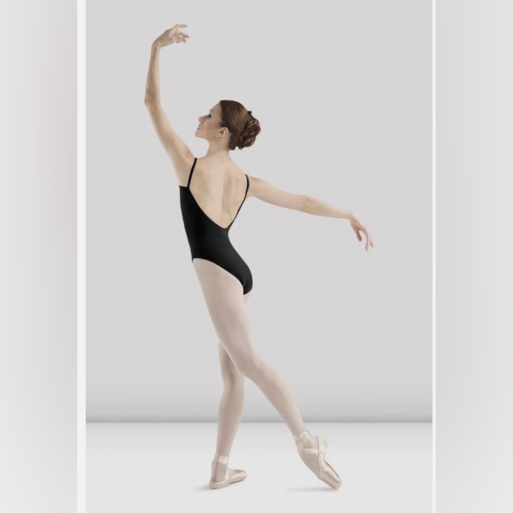 girls black leo
